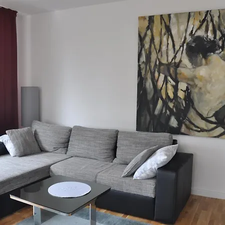 Apartmán Geraeumige 2-z Im Gruenen, Garten, Terrasse, Ruhig, Natur, Phantastischer Blick! Marburg